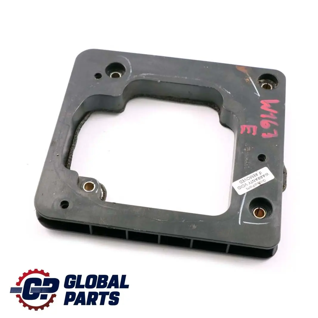  MERCEDES-BENZ M-CLASSE ML W163 Commutation Support Plaque - SKU A1632670042 - Numéro de pièce A1632670042