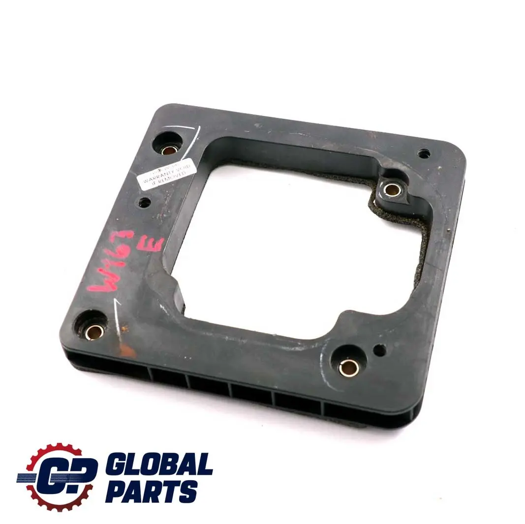 Placa De montaje del selector De La caja De cambios automatica Mercedes W163 para con número de pieza A1632670042 Placa De montaje del selector De La caja De cambios automatica Mercedes W163 - SKU A1632670042 - Número de pieza A1632670042
