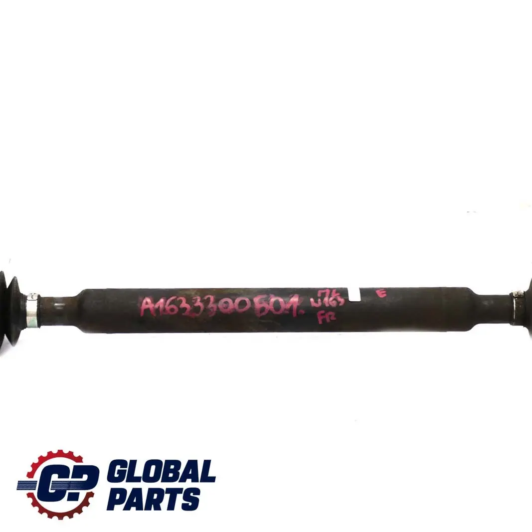 Assale anteriore destro Albero trasmissione uscita per Mercedes ML W163 con numero di parte A1633300501 Mercedes ML W163 Assale anteriore destro Albero trasmissione uscita - SKU A1633300501 - Numero di parte A1633300501