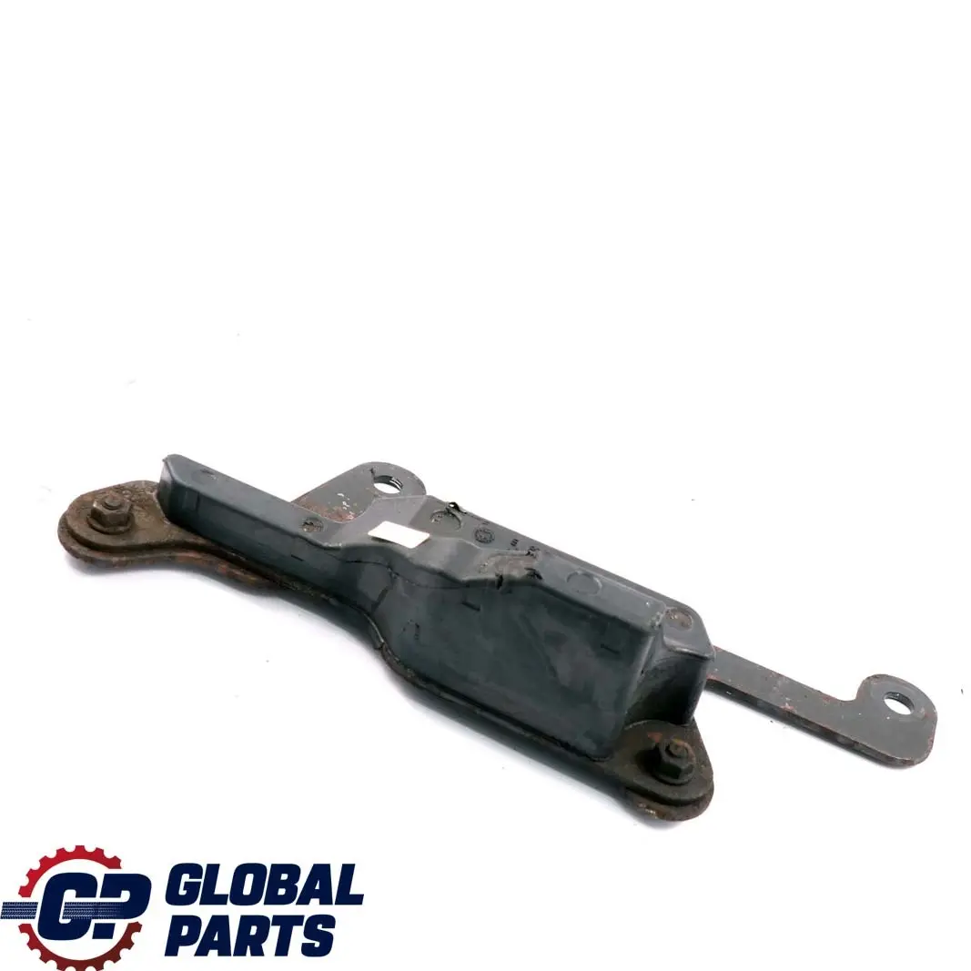 Mercedes-Benz M-Class ML W163 Vibration Absorber to with Part number A1633350147 Mercedes-Benz M-Class ML W163 Vibration Absorber - SKU A1633350147 - Part number A1633350147