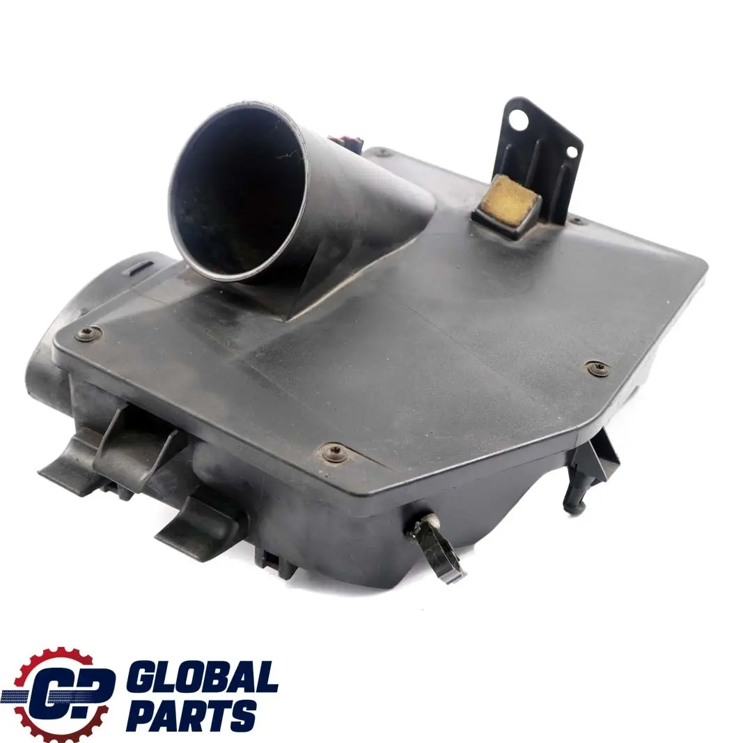 Caja del filtro De admision De aire para Mercedes M ML 270 CDI W163 1 con número de pieza A1635000016 Mercedes M ML 270 CDI W163 1 Caja del filtro De admision De aire - SKU A1635000016-1 - Número de pieza A1635000016