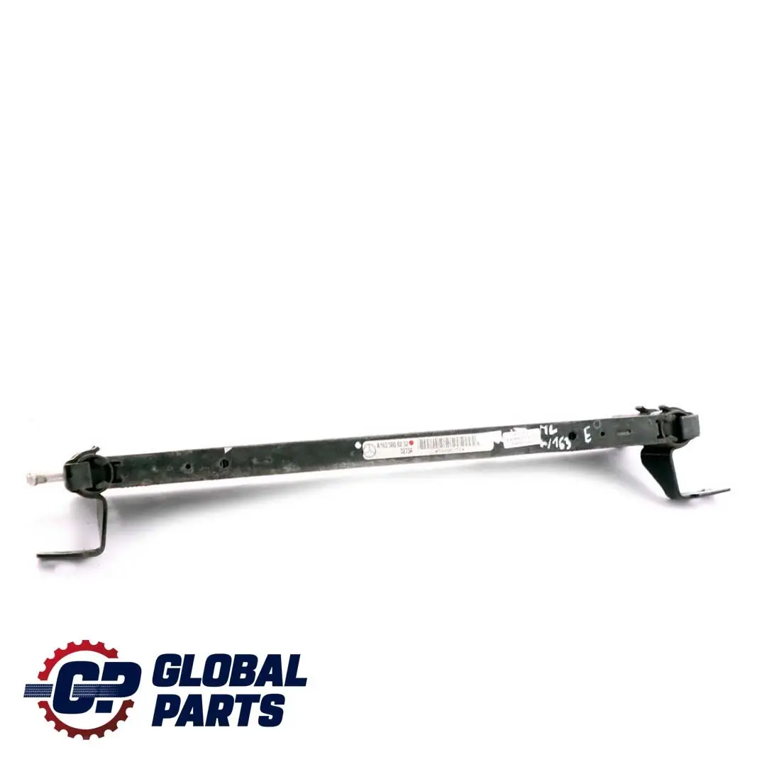 Mercedes ML W163 270 CDI Radiateur d'huile boîte vitesses - SKU A1635000202 - Numéro de pièce A1635000202