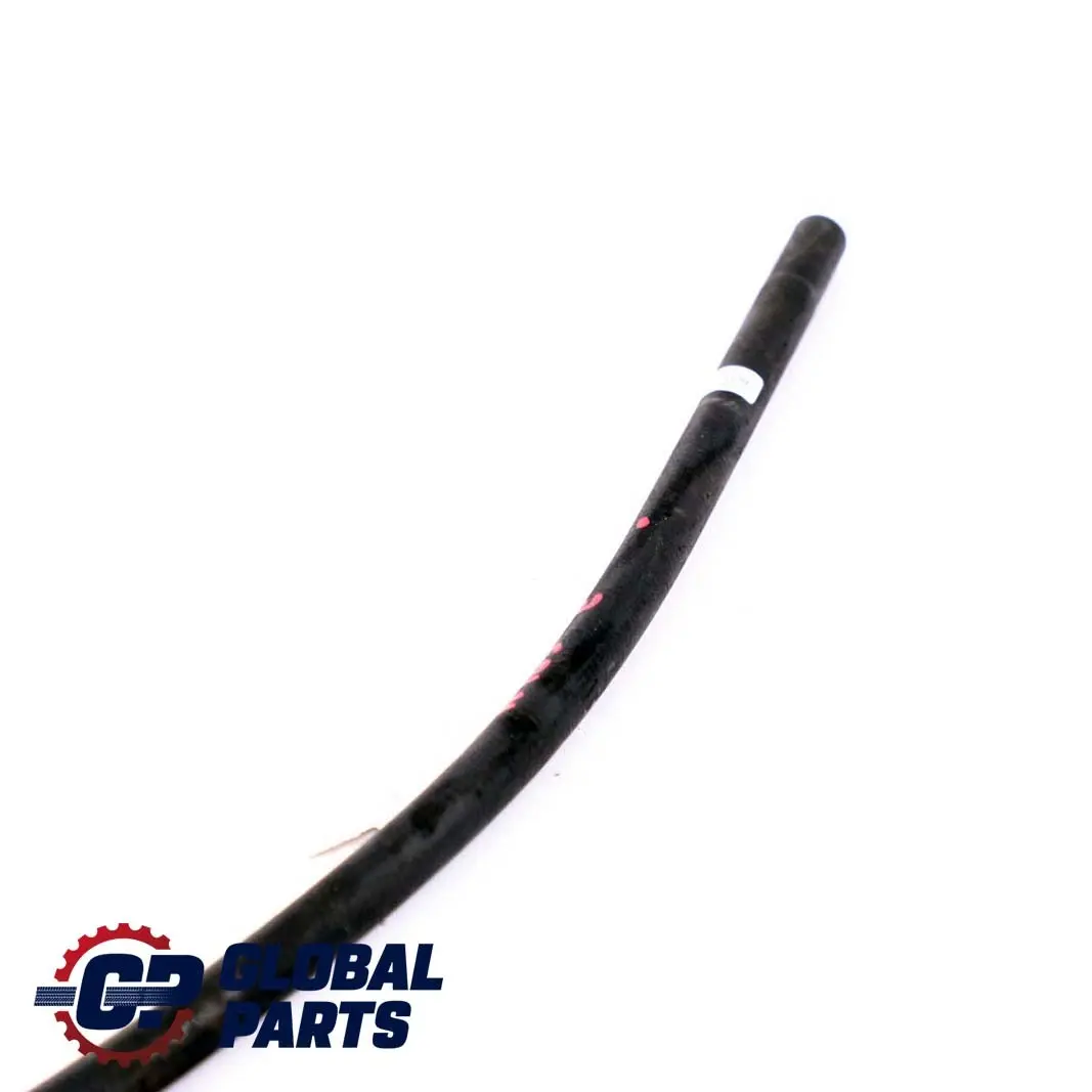 Mercedes-Benz M ML W163 Engine Cooling Coolant Breather Pipe Hose to with Part number A1635010284 Mercedes-Benz M ML W163 Engine Cooling Coolant Breather Pipe Hose - SKU A1635010284 - Part number A1635010284