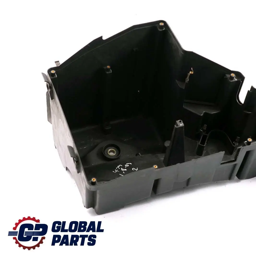 Mercedes-Benz M-Class ML W163 Fuse Box Housing Unit Case to with Part number A1635400224 Mercedes-Benz M-Class ML W163 Fuse Box Housing Unit Case - SKU A1635400224 - Part number A1635400224