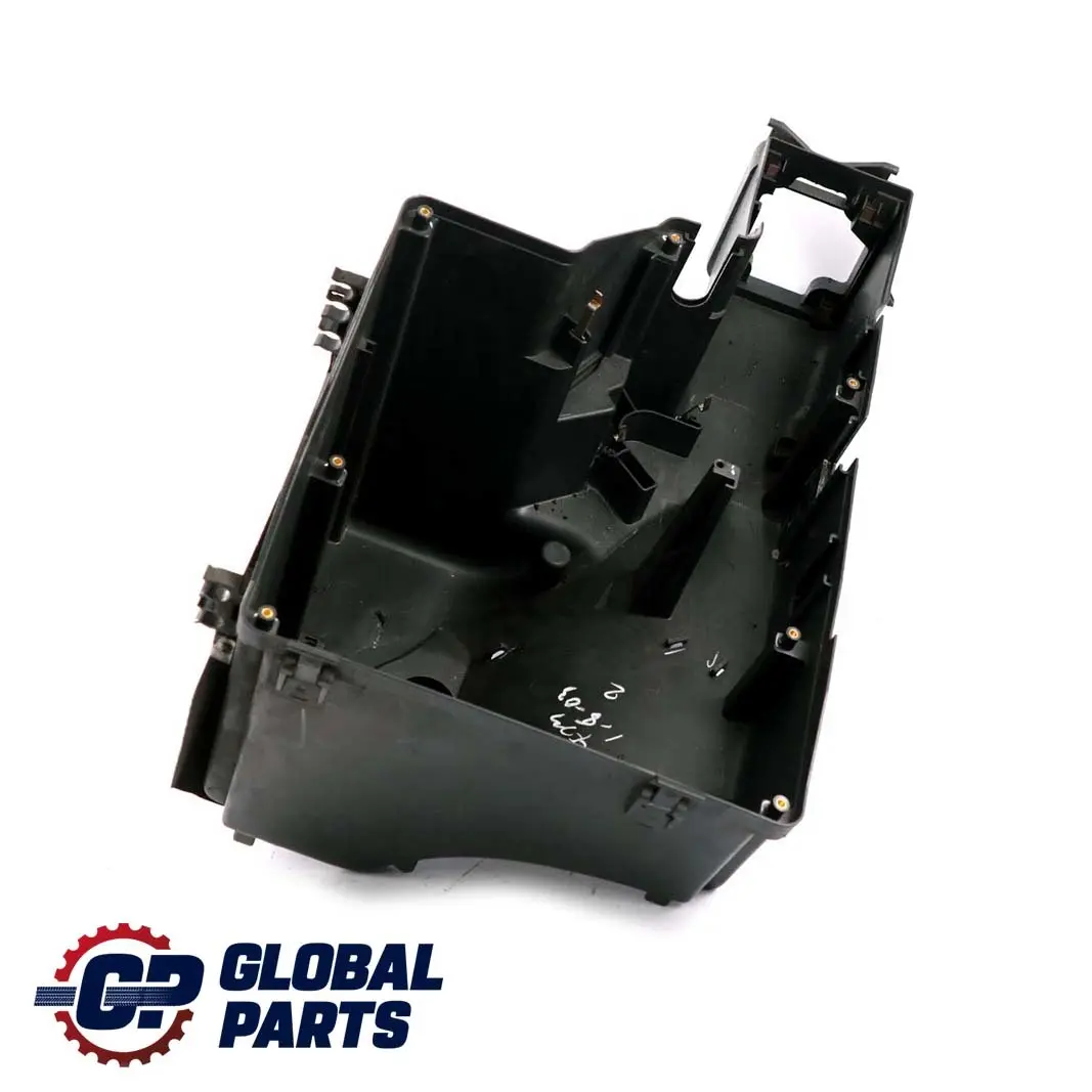 Mercedes-Benz M-Class ML W163 Fuse Box Housing Unit Case to with Part number A1635400224 Mercedes-Benz M-Class ML W163 Fuse Box Housing Unit Case - SKU A1635400224 - Part number A1635400224