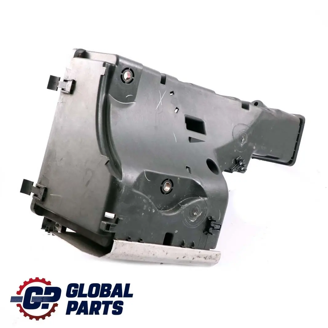 Mercedes-Benz M-Class ML W163 Fuse Box Housing Unit Case to with Part number A1635400224 Mercedes-Benz M-Class ML W163 Fuse Box Housing Unit Case - SKU A1635400224 - Part number A1635400224