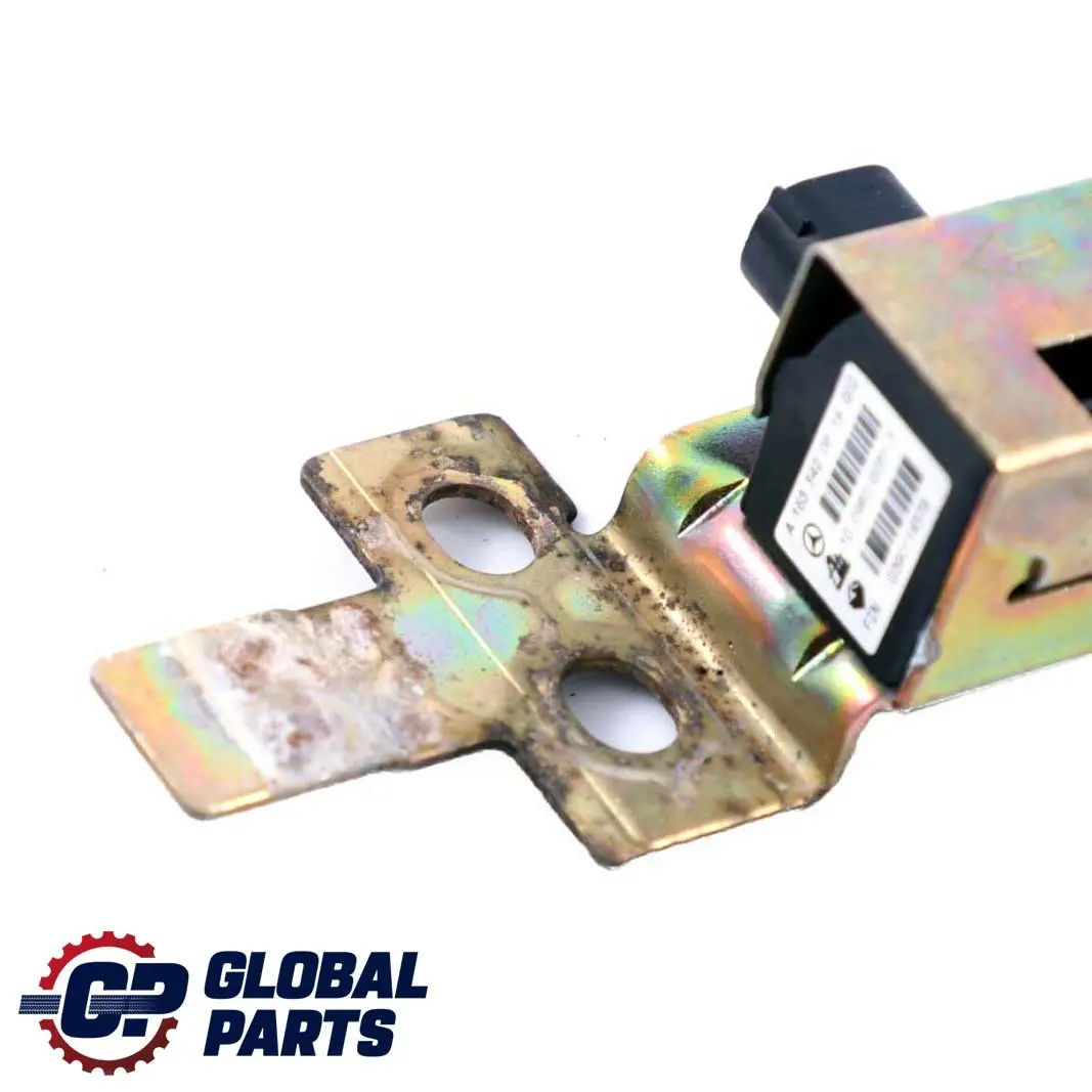 Mercedes-Benz C CLK W203 W208 Lateral Acceleration Speed Sensor to with Part number A1635420618 Mercedes-Benz C CLK W203 W208 Lateral Acceleration Speed Sensor - SKU A1635420618 - Part number A1635420618