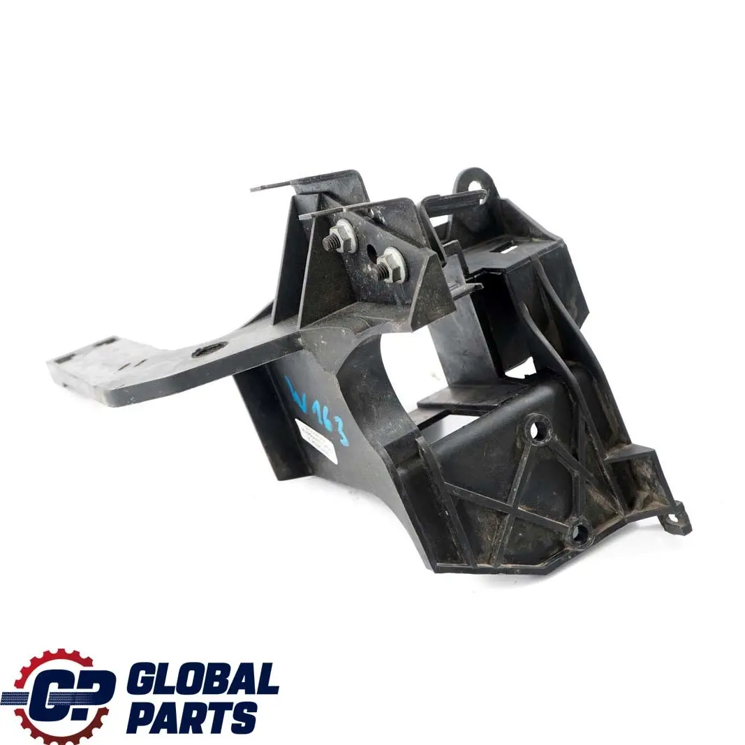 Mercedes-Benz M ML W163 Sensor del acelerador Soporte De montaje A1635422040