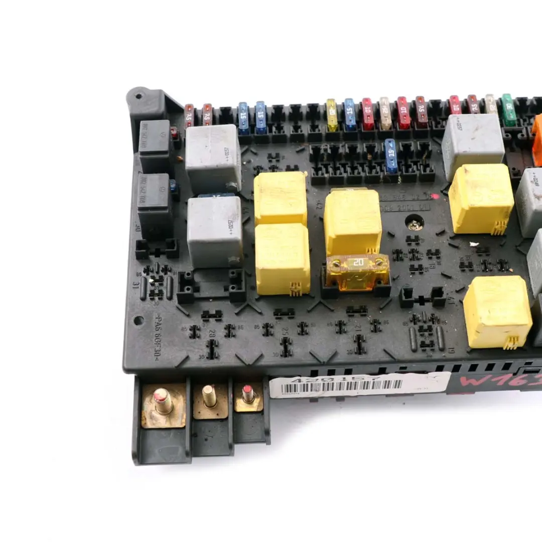 Sicherung Hauptkasten Komfort Steuergerät Einheit CMM für Mercedes W163 mit Teilenummer A1635450205 Mercedes W163 Sicherung Hauptkasten Komfort Steuergerät Einheit CMM - SKU A1635450205 - Teilenummer A1635450205
