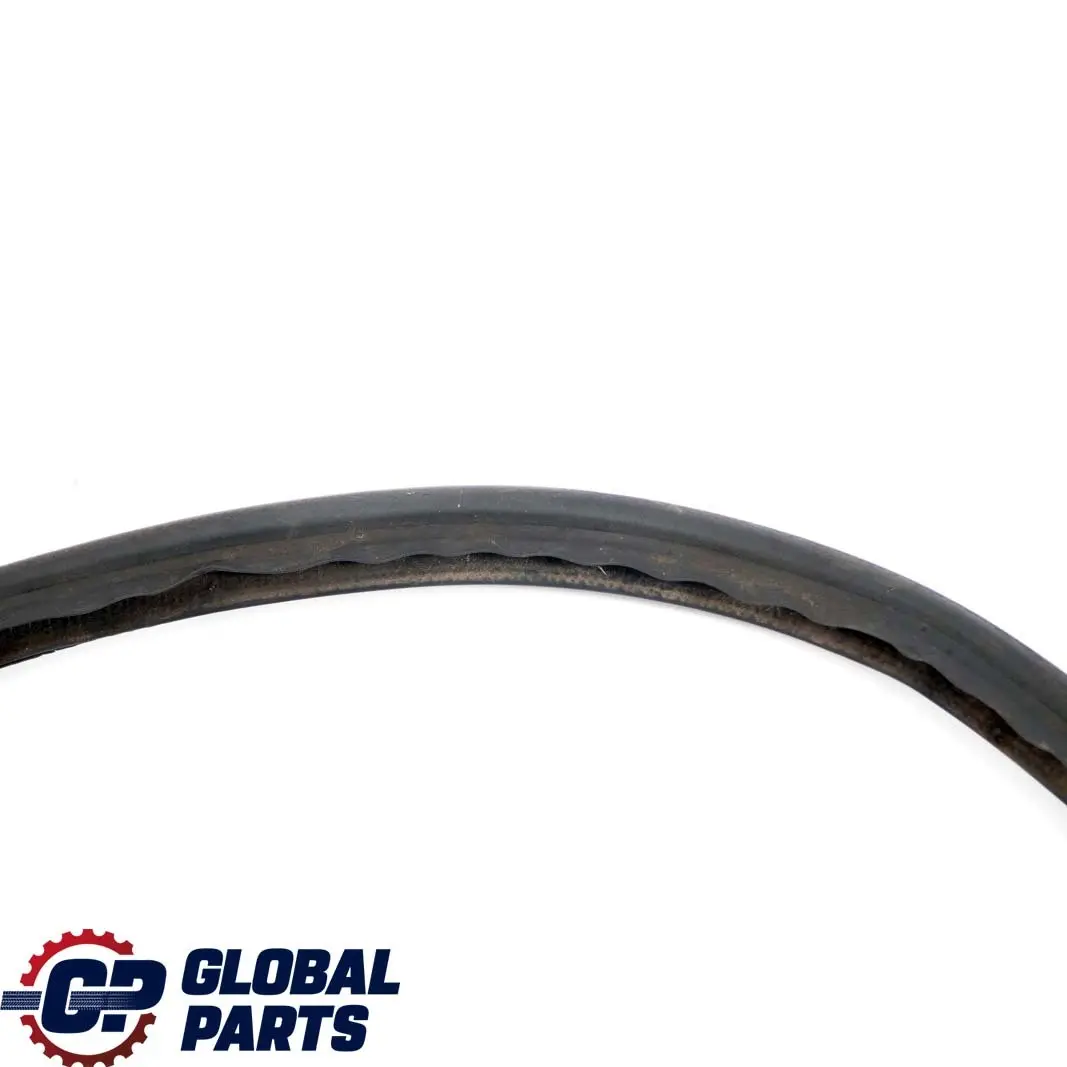 Osłona Uszczelki Poprzecznej do Mercedes M ML W163 o numerze A1636200507 Mercedes M ML W163 Osłona Uszczelki Poprzecznej - SKU A1636200507 - Numer Części A1636200507