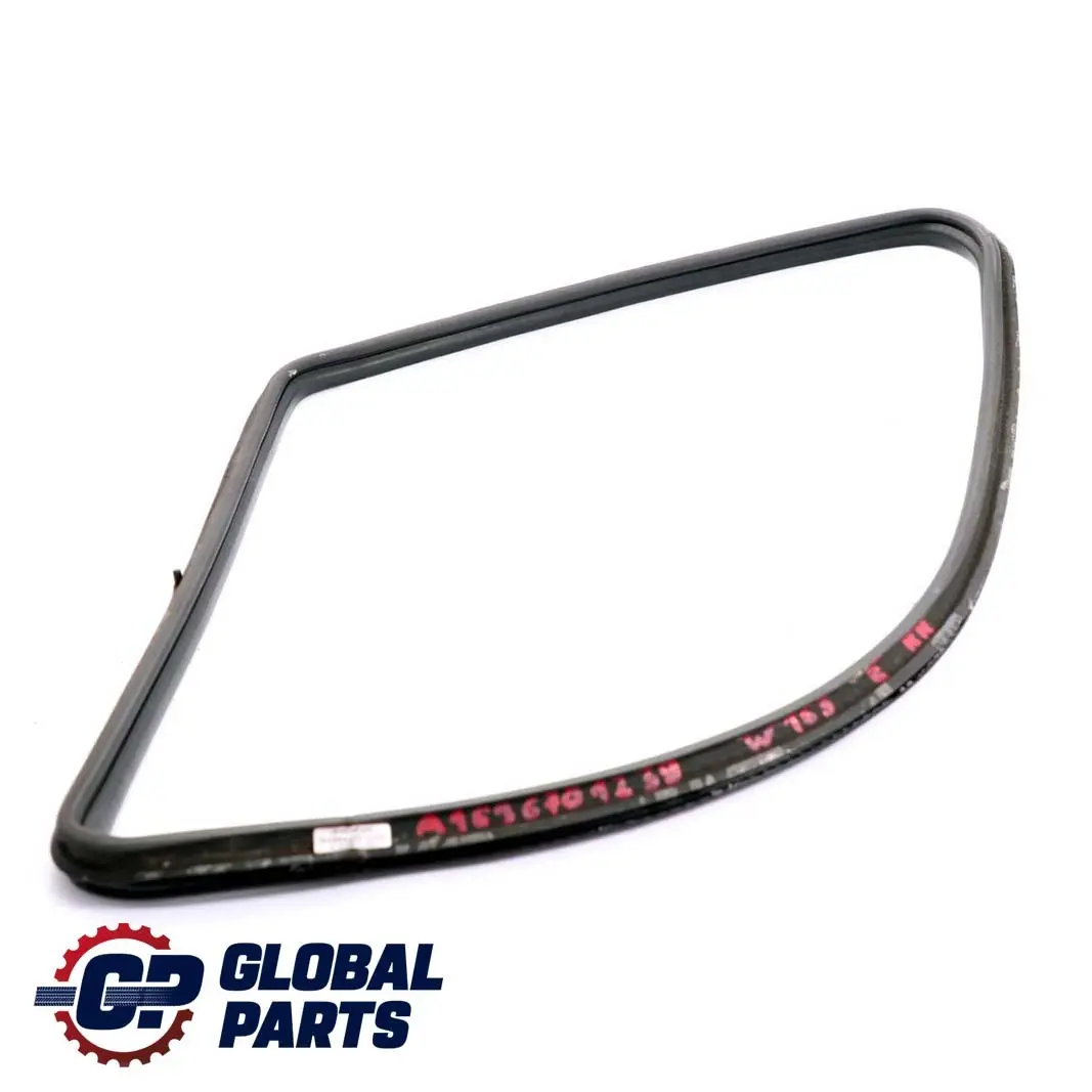  Mercedes-benz M W163 Posteriore Destra Ventola Finestra Telaio-Guarnizione - SKU A1636701239 - Numero di parte A1636701239