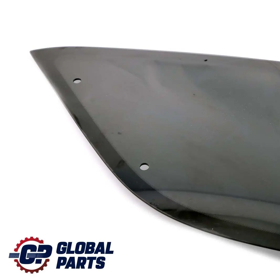 Ventana Lateral Trasera Izquierda Cristal Tintado Negro AS3 para Mercedes W163 con número de pieza A1636702350 Mercedes W163 Ventana Lateral Trasera Izquierda Cristal Tintado Negro AS3 - SKU A1636702350 - Número de pieza A1636702350