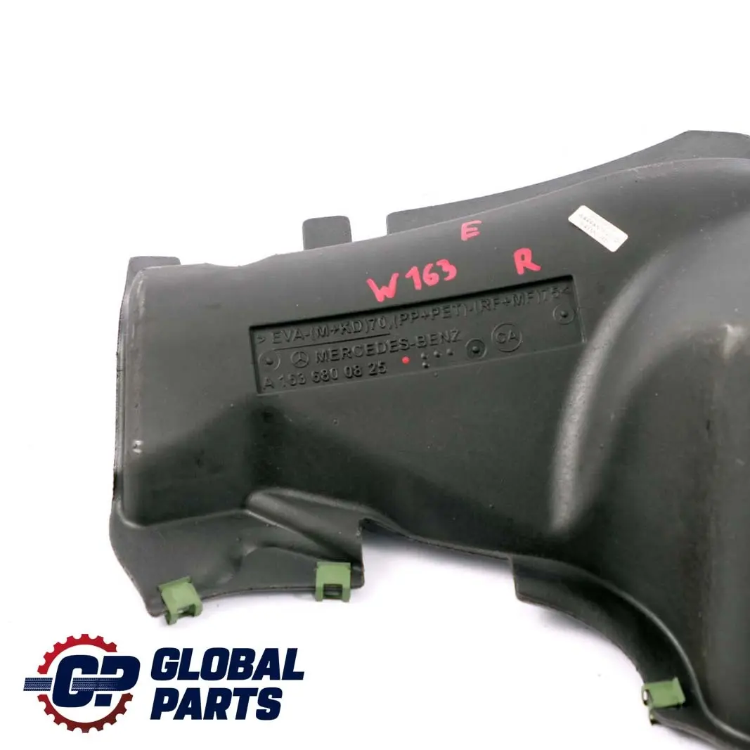 Pannello Rivestimento Interno Posteriore Destro per Mercedes ML W163 con numero di parte A1636800825 Mercedes ML W163 Pannello Rivestimento Interno Posteriore Destro - SKU A1636800825 - Numero di parte A1636800825