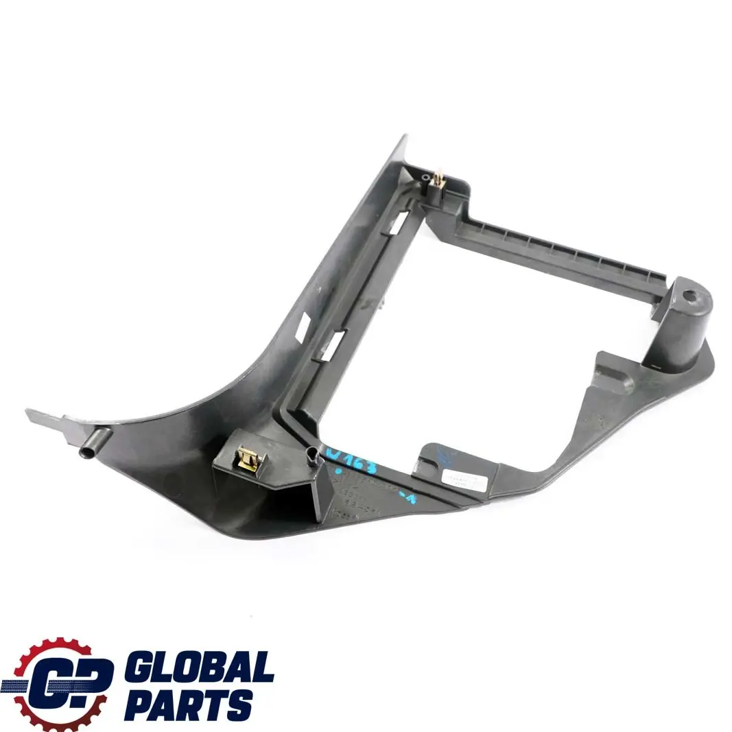 Mercedes-Benz W163 Carenatura Piedino Scatola Dei Fusibili Antracite per con numero di parte A1636801080 Mercedes-Benz W163 Carenatura Piedino Scatola Dei Fusibili Antracite - SKU A1636801080-1 - Numero di parte A1636801080