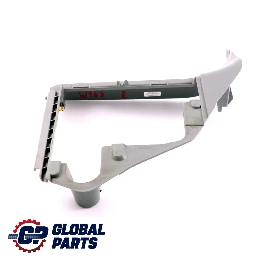 Copertura Vano Piedi Scatola Fusibili Destra per Mercedes ML W163 con numero di parte A1636801080 Mercedes ML W163 Copertura Vano Piedi Scatola Fusibili Destra - SKU A1636801080 - Numero di parte A1636801080