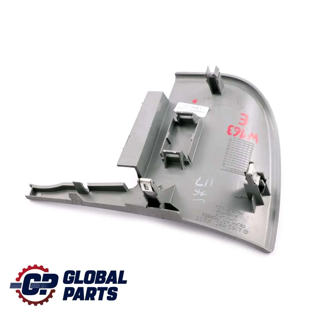 Carenage Capot Tableau de Bord Droite pour Mercedes M ML W163 à propos du numéro de pièce A1636805836 Mercedes M ML W163 Carenage Capot Tableau de Bord Droite - SKU A1636805836 - Numéro de pièce A1636805836