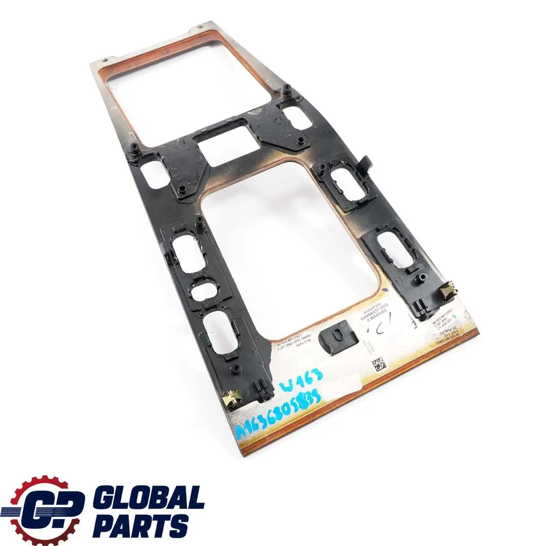 Mercedes ML W163 Cache Console Centrale Bois Noyer Brûlé Racine - SKU A1636805839 - Numéro de pièce A1636805839