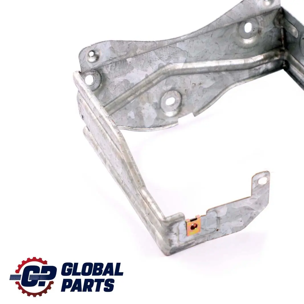 Uchwyt Konsoli Środkowej do Mercedes ML W163 o numerze A1636830914 Mercedes ML W163 Uchwyt Konsoli Środkowej - SKU A1636830914 - Numer Części A1636830914