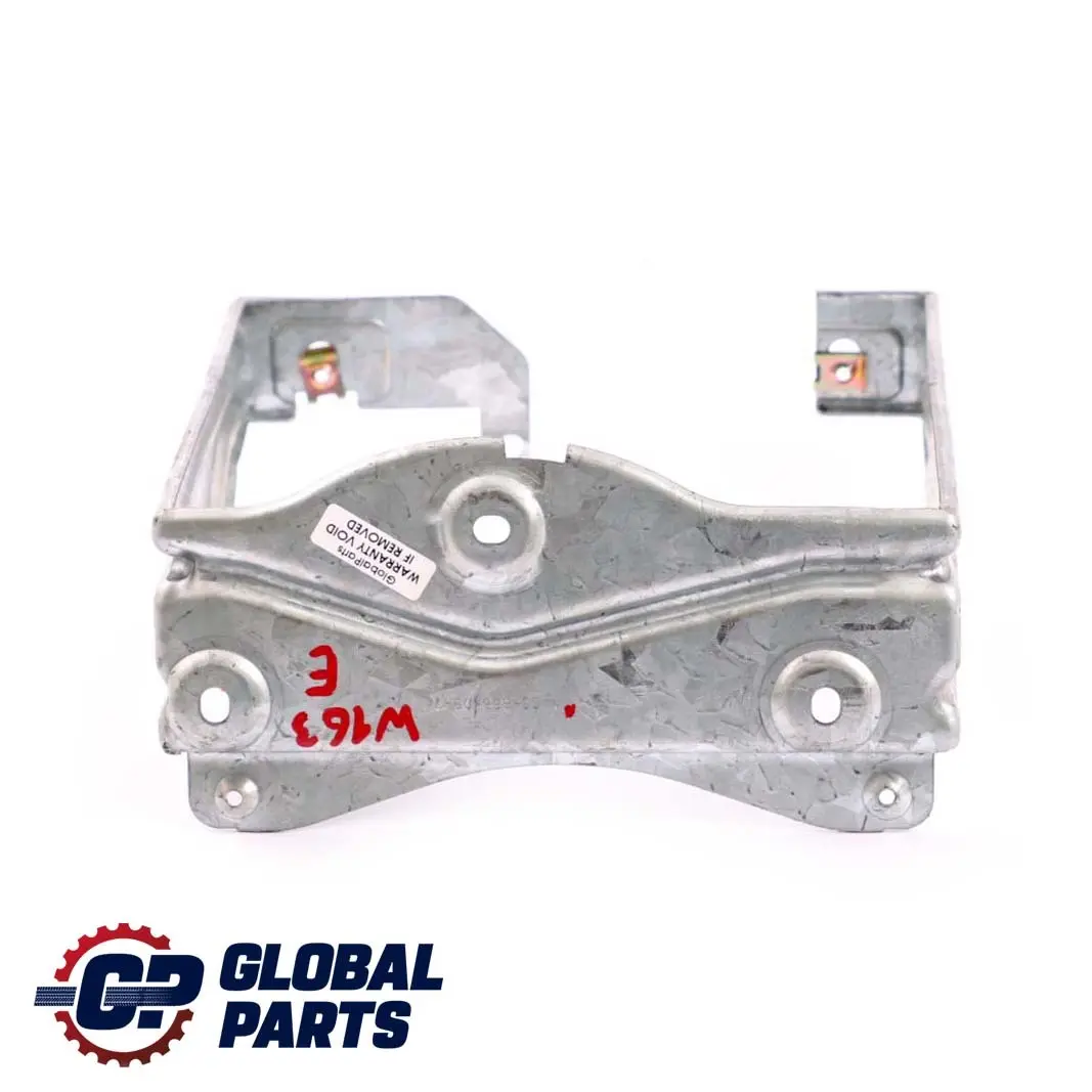 Uchwyt Konsoli Środkowej do Mercedes ML W163 o numerze A1636830914 Mercedes ML W163 Uchwyt Konsoli Środkowej - SKU A1636830914 - Numer Części A1636830914