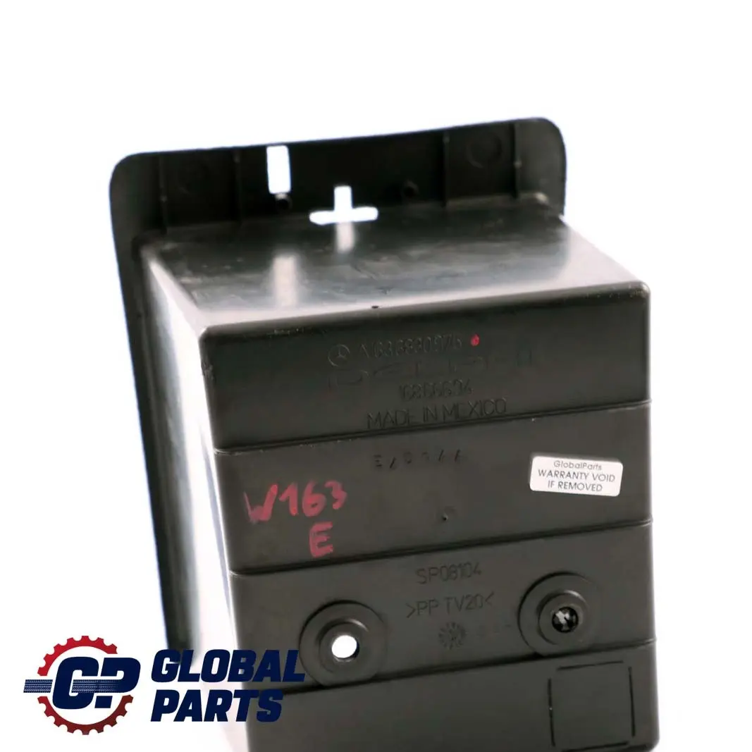 Schowek Podłokietnika do Mercedes ML W163 o numerze A1636830975 Mercedes ML W163 Schowek Podłokietnika - SKU A1636830975 - Numer Części A1636830975