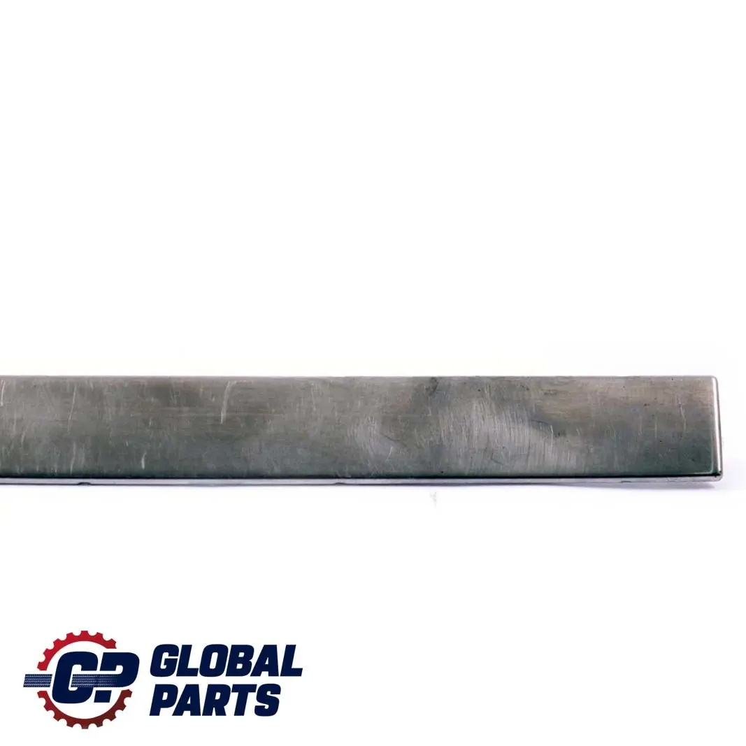 Mercedes M W163 Ingresso Porta Anteriore Sinistra Piastra Calcio Sill Cover Trim - SKU A1636860720 - Numero di parte A1636860720