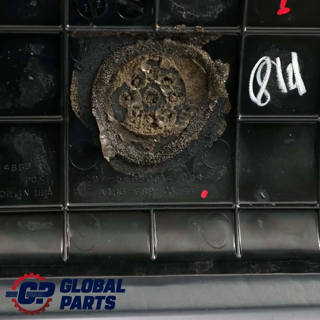 Mercedes-Benz M ML W163 Beifahrerseite Abdeckung Verkleidung Deckel für mit Teilenummer A1636890344 Mercedes-Benz M ML W163 Beifahrerseite Abdeckung Verkleidung Deckel - SKU A1636890344 - Teilenummer A1636890344