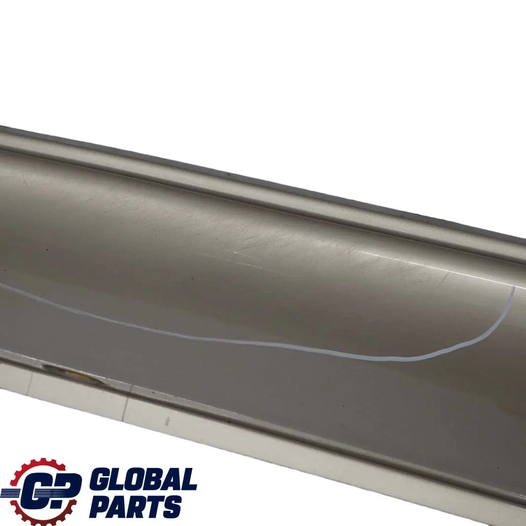 Faldon lateral De umbral De puerta derecho Travertine Beige 693 para Mercedes ML W163 con número de pieza A1636900440 Mercedes ML W163 Faldon lateral De umbral De puerta derecho Travertine Beige 693 - SKU A1636900440-TRB - Número de pieza A1636900440