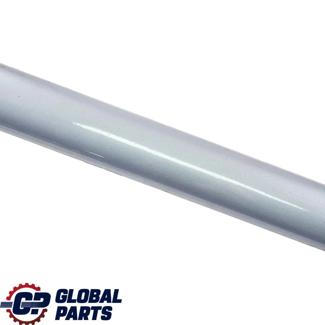 Mercedes-Benz W163 Rear Right Door Trim Strip Moulding Teallite Blue 353 para con número de pieza A1636900462 Mercedes-Benz W163 Rear Right Door Trim Strip Moulding Teallite Blue 353 - SKU A1636900462-TLB - Número de pieza A1636900462