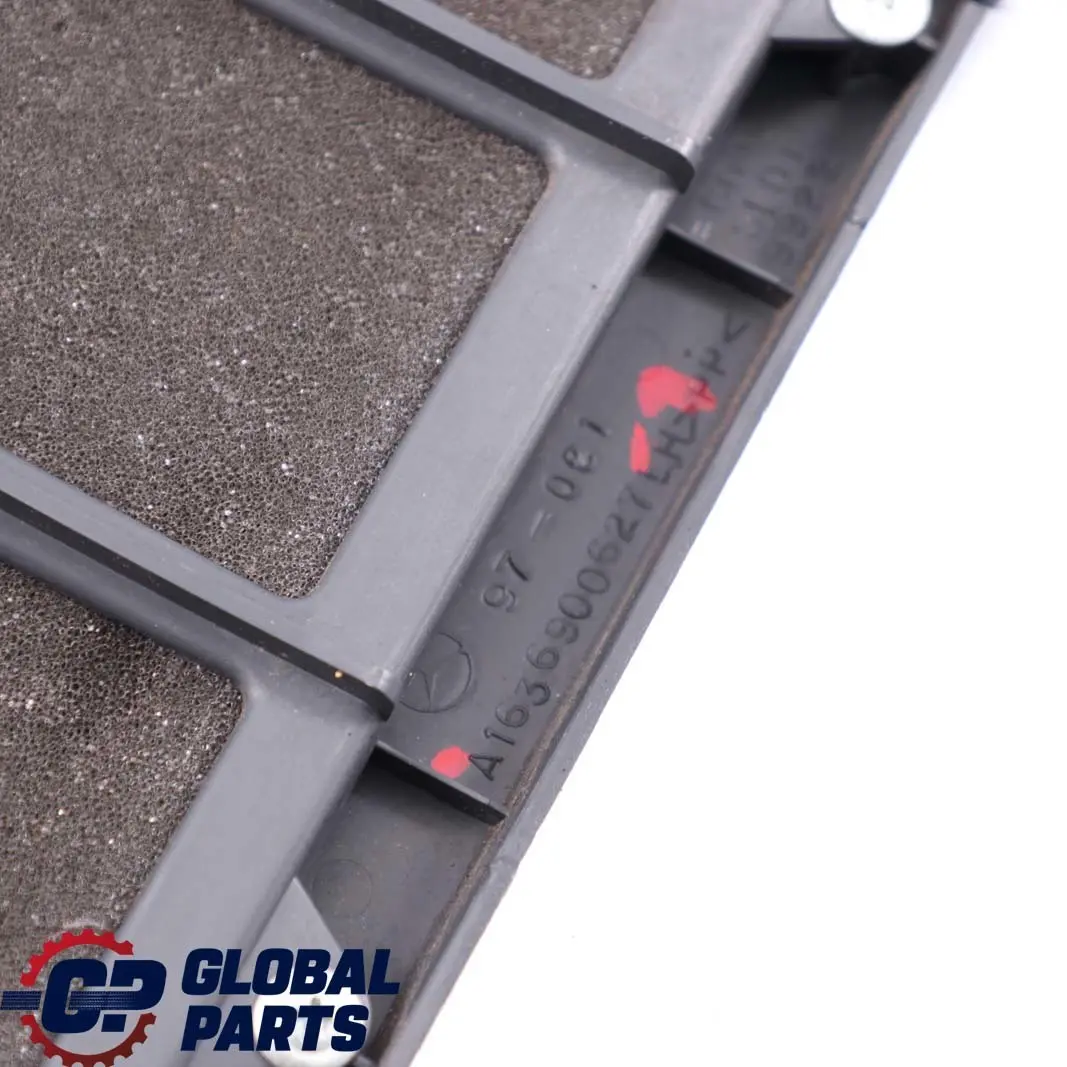 Capot Coffre Clapet A Gauche Anthracite pour Mercedes ML W163 à propos du numéro de pièce A1636900627 Mercedes ML W163 Capot Coffre Clapet A Gauche Anthracite - SKU A1636900627-1 - Numéro de pièce A1636900627