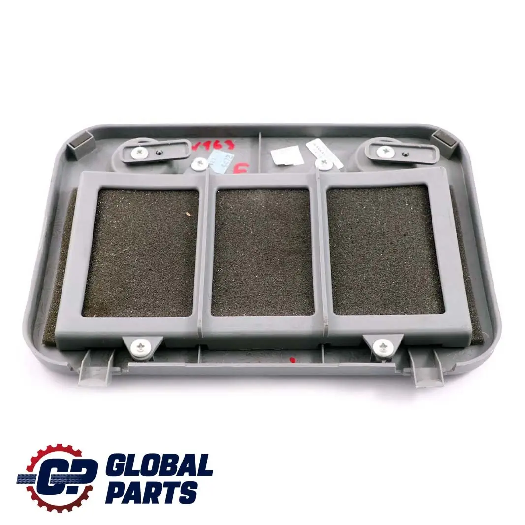 Mercedes-benz M ML W163 Capot Coffre Clapet a Gauche Gris pour à propos du numéro de pièce A1636900627 Mercedes-benz M ML W163 Capot Coffre Clapet a Gauche Gris - SKU A1636900627 - Numéro de pièce A1636900627