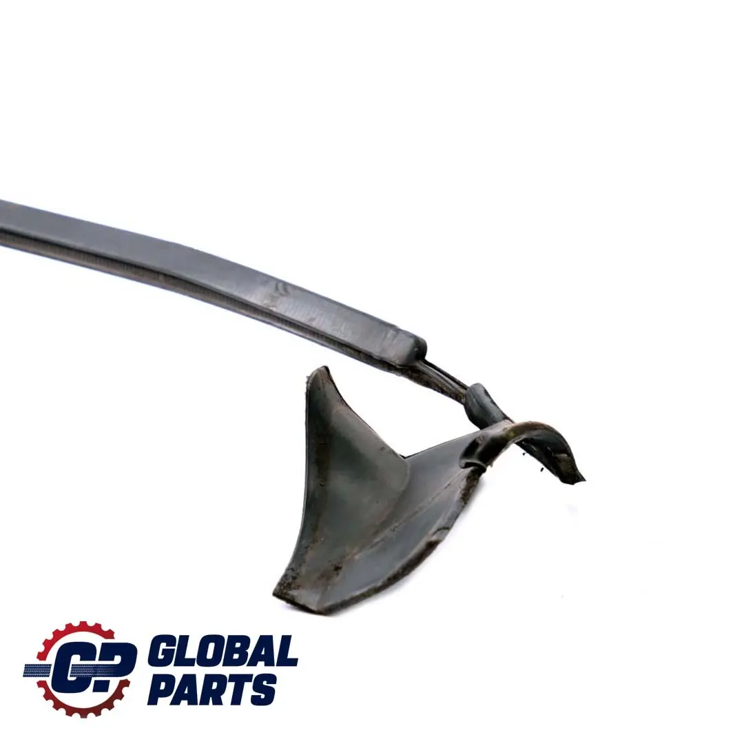 Mercedes-Benz Clase M ML W163 Junta Tapa Techo Rail Trasero para con número de pieza A1636901330 Mercedes-Benz Clase M ML W163 Junta Tapa Techo Rail Trasero - SKU A1636901330 - Número de pieza A1636901330