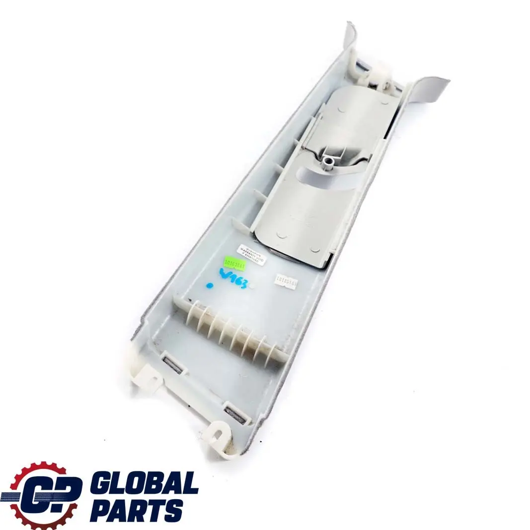 Mercedes-Benz ML W163 Colonne-A Revetement de Pilier avant Droit Gris pour à propos du numéro de pièce A1636906225 Mercedes-Benz ML W163 Colonne-A Revetement de Pilier avant Droit Gris - SKU A1636906225 - Numéro de pièce A1636906225