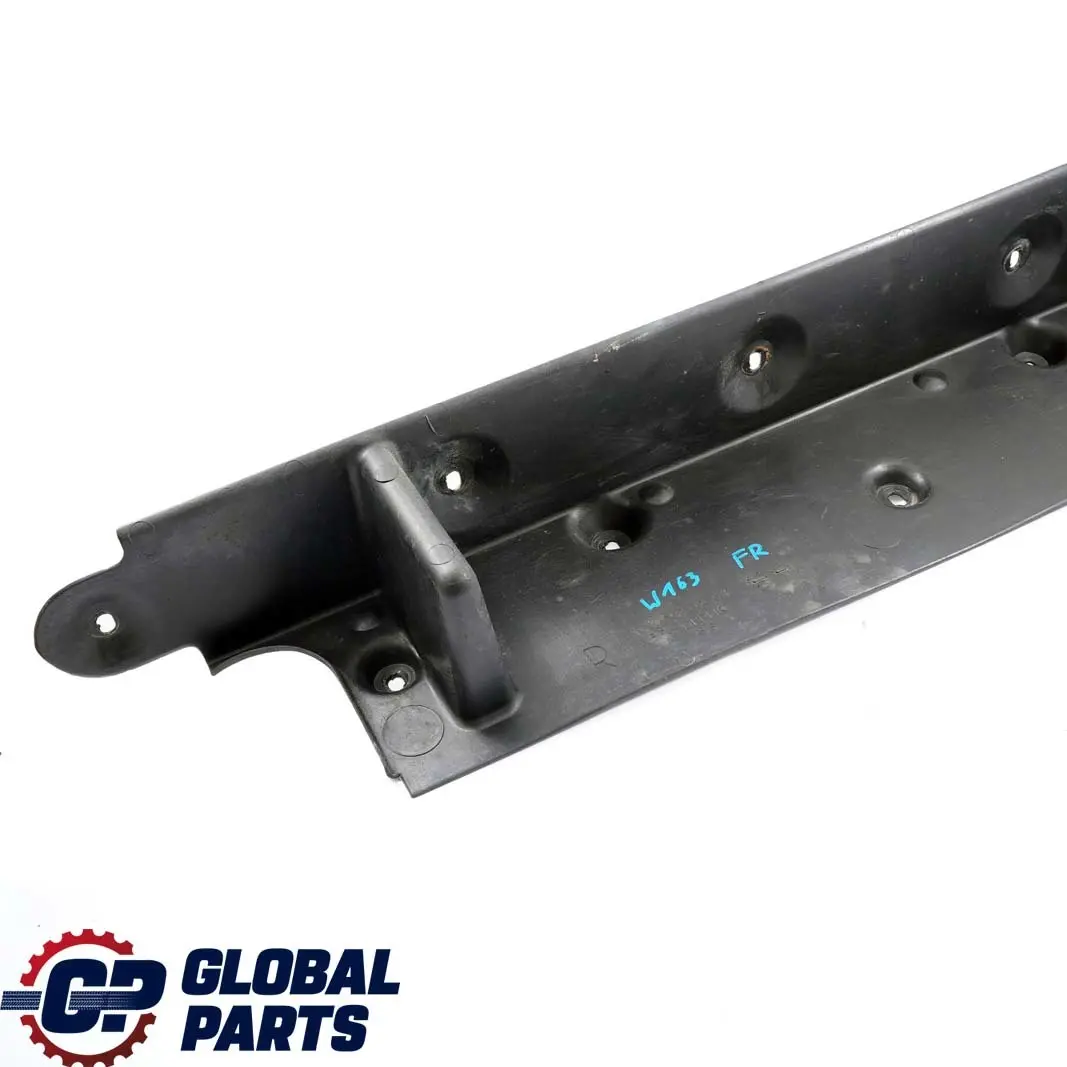 Delantero Derecho Skid Plate Panel De Proteccion para Mercedes M ML W163 con número de pieza A1636980254 Mercedes M ML W163 Delantero Derecho Skid Plate Panel De Proteccion - SKU A1636980254 - Número de pieza A1636980254