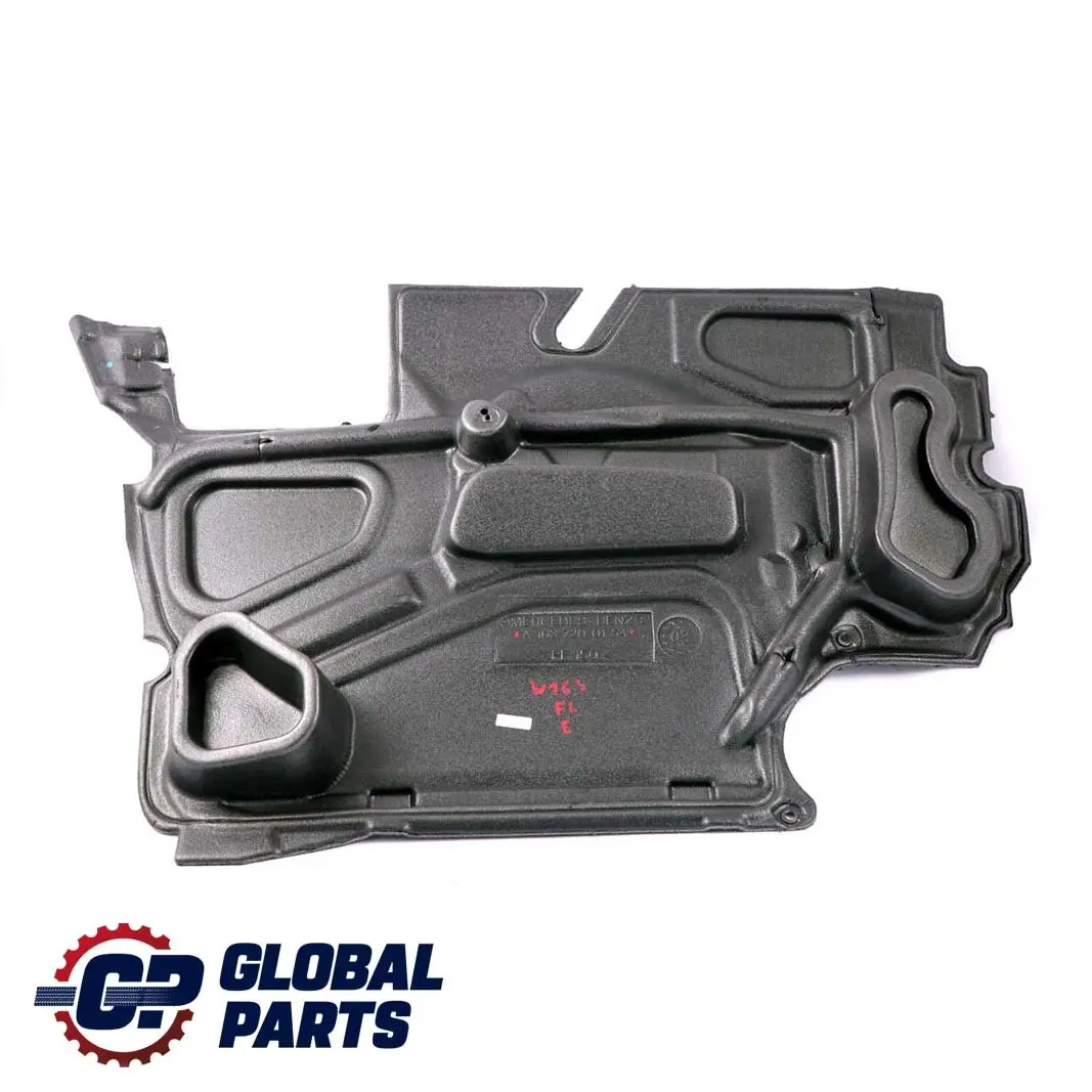 Mercedes-benz M ML W163 Revetement de Porte Gauche etancher pour à propos du numéro de pièce A1637200154 Mercedes-benz M ML W163 Revetement de Porte Gauche etancher - SKU A1637200154 - Numéro de pièce A1637200154