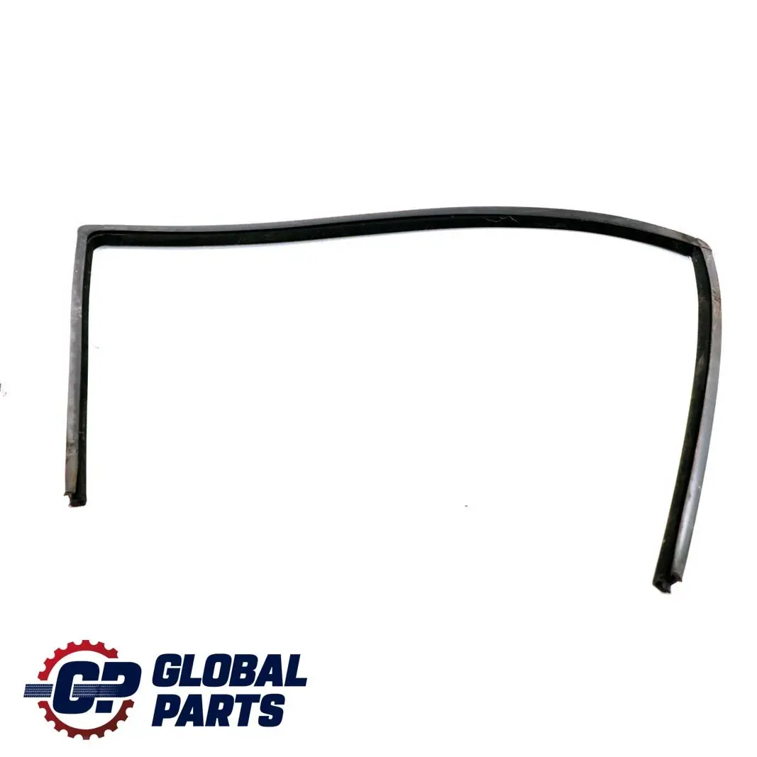 Mercedes-benz M ML W163 avant Droit Porte Fenetre Joint Canal pour à propos du numéro de pièce A1637200617 Mercedes-benz M ML W163 avant Droit Porte Fenetre Joint Canal - SKU A1637200617 - Numéro de pièce A1637200617