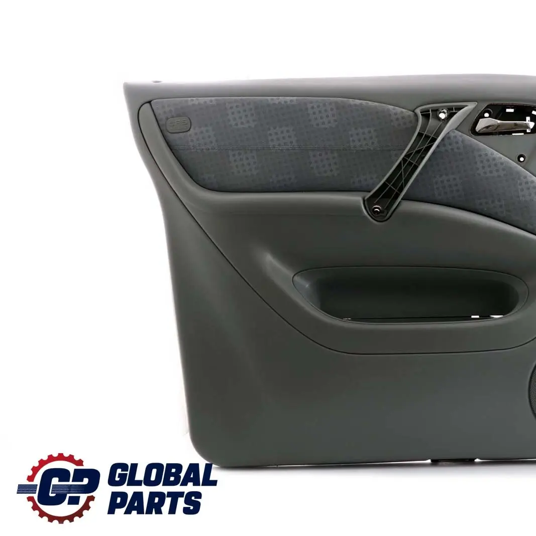 Mercedes-Benz M-Klasse ML W163 Türverkleidung Vorne Links Stoff Grau für mit Teilenummer A1637202570 Mercedes-Benz M-Klasse ML W163 Türverkleidung Vorne Links Stoff Grau - SKU A1637202570 - Teilenummer A1637202570