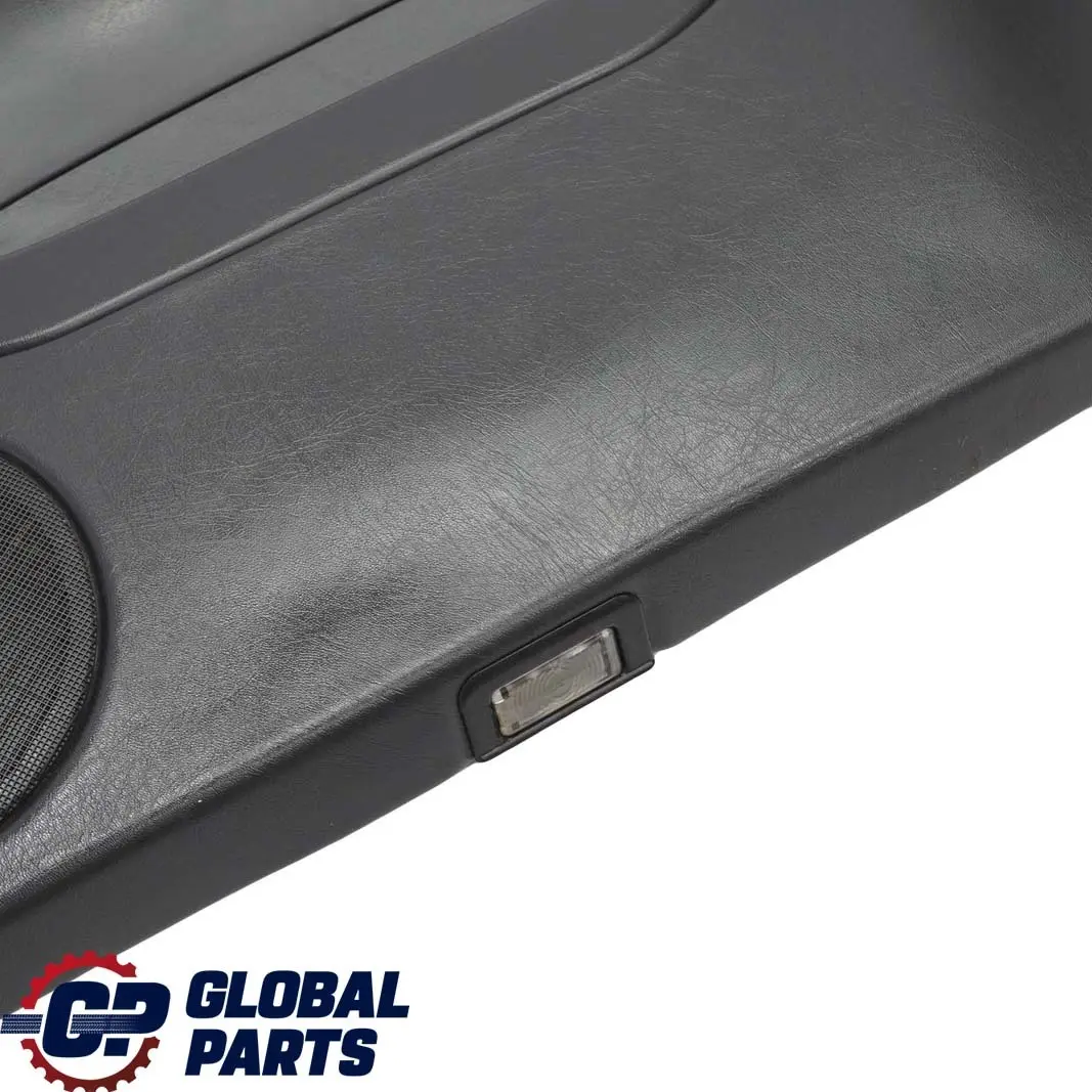 MERCEDES-BENZ M-CLASSE ML W163 Revetement de Porte avant a Droite Cuir Noir pour à propos du numéro de pièce A1637203670 MERCEDES-BENZ M-CLASSE ML W163 Revetement de Porte avant a Droite Cuir Noir - SKU A1637203670 - Numéro de pièce A1637203670