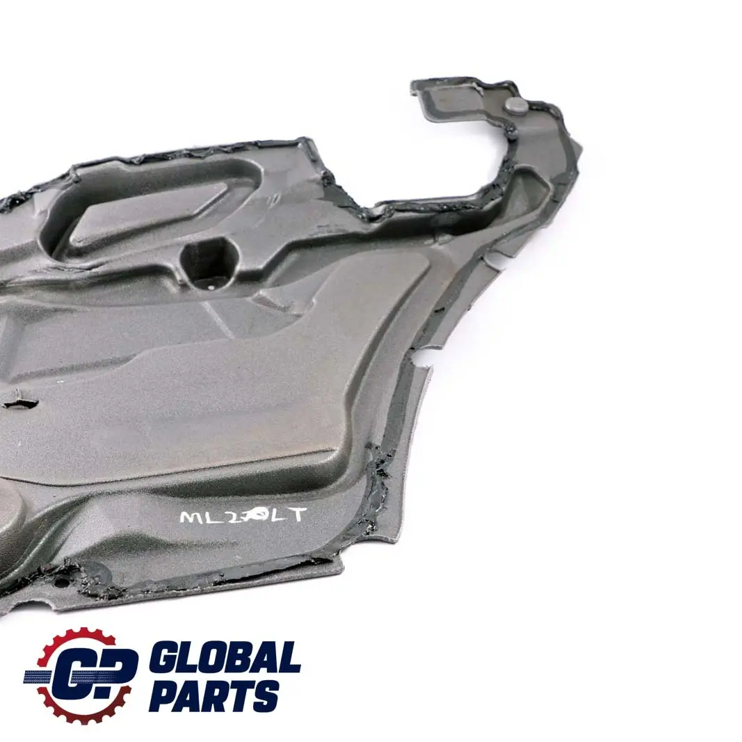 Mercedes M W163 Puerta Trasera Izquierda Aislante Deflector De Agua - SKU A1637300154 - Número de pieza A1637300154