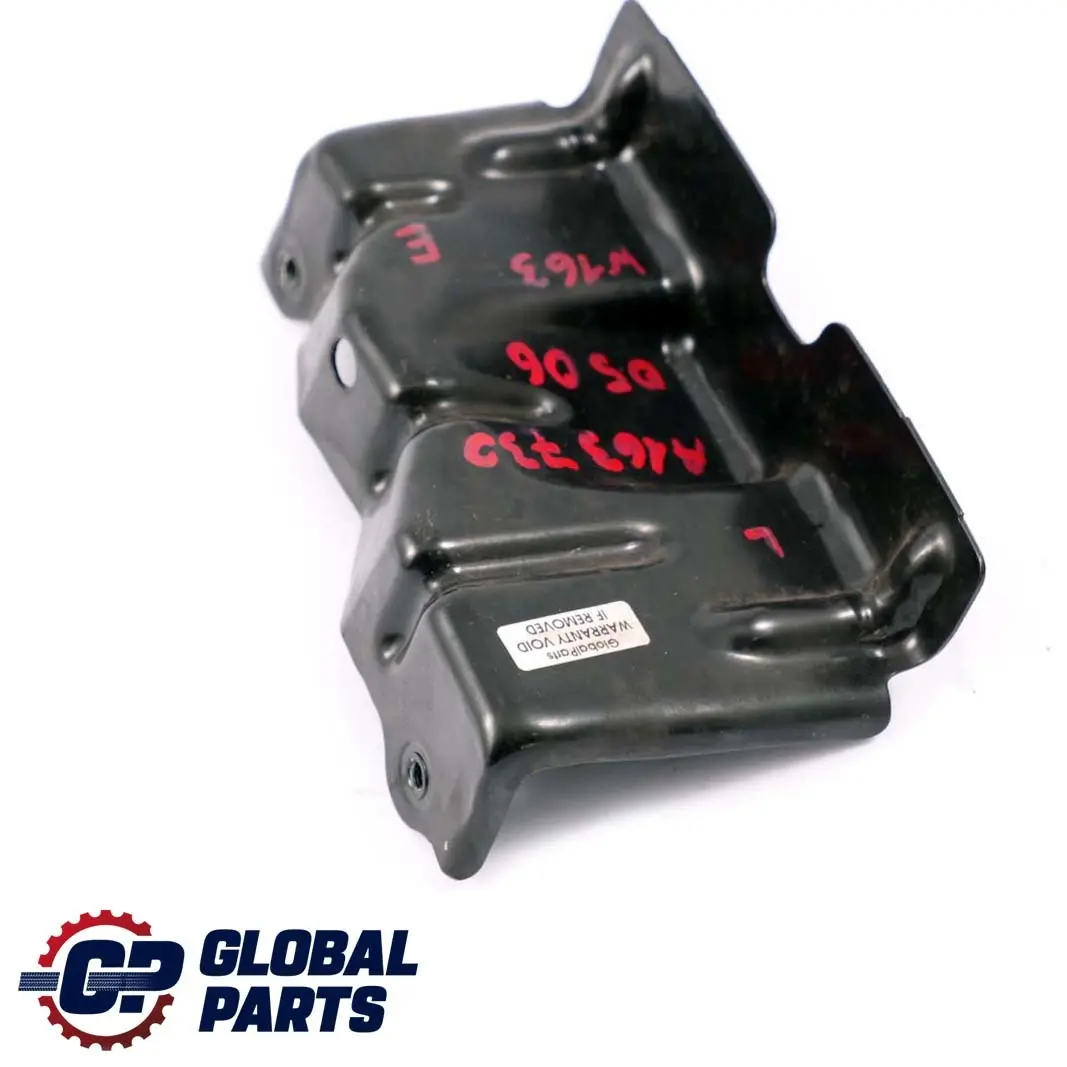 MERCEDES-BENZ M-CLASSE ML W163 Support Porte Arriere Gauche pour à propos du numéro de pièce A1637300506 MERCEDES-BENZ M-CLASSE ML W163 Support Porte Arriere Gauche - SKU A1637300506 - Numéro de pièce A1637300506