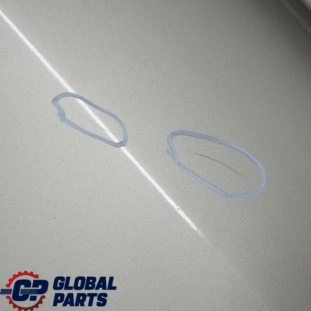 Mercedes-Benz M ML W163 Door Rear Right O/S Travertine Beige Metallic - 693 to with Part number A1637301605 Mercedes-Benz M ML W163 Door Rear Right O/S Travertine Beige Metallic - 693 - SKU A1637301605-TRB - Part number A1637301605