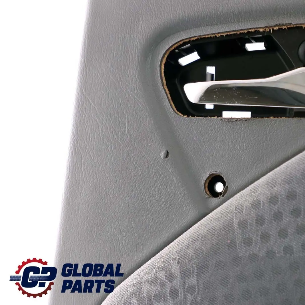 Trasera Derecha O / Panel De La tarjeta De puerta De tela gris para Mercedes W163 con número de pieza A1637301670 Mercedes W163 Trasera Derecha O / Panel De La tarjeta De puerta De tela gris - SKU A1637301670 - Número de pieza A1637301670