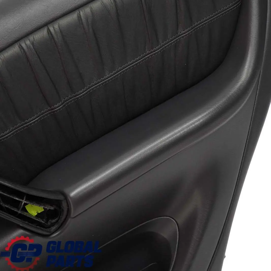 MERCEDES-BENZ M-CLASSE ML W163 Garniture de Porte Arriere Droite Cuir Noir pour à propos du numéro de pièce A1637302070 MERCEDES-BENZ M-CLASSE ML W163 Garniture de Porte Arriere Droite Cuir Noir - SKU A1637302070 - Numéro de pièce A1637302070