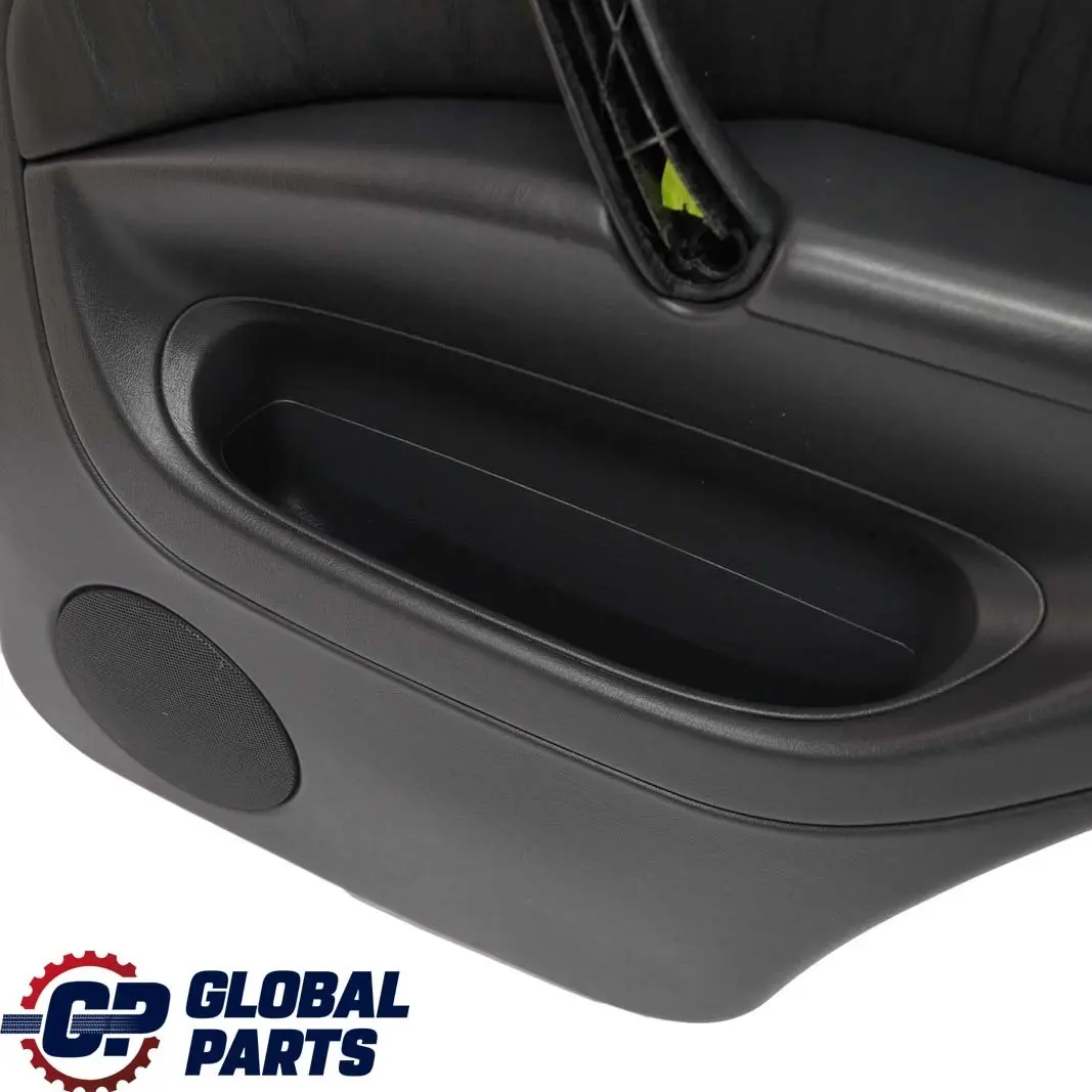  MERCEDES-BENZ M-CLASSE ML W163 Garniture de Porte Arriere Droite Cuir Noir - SKU A1637302070 - Numéro de pièce A1637302070