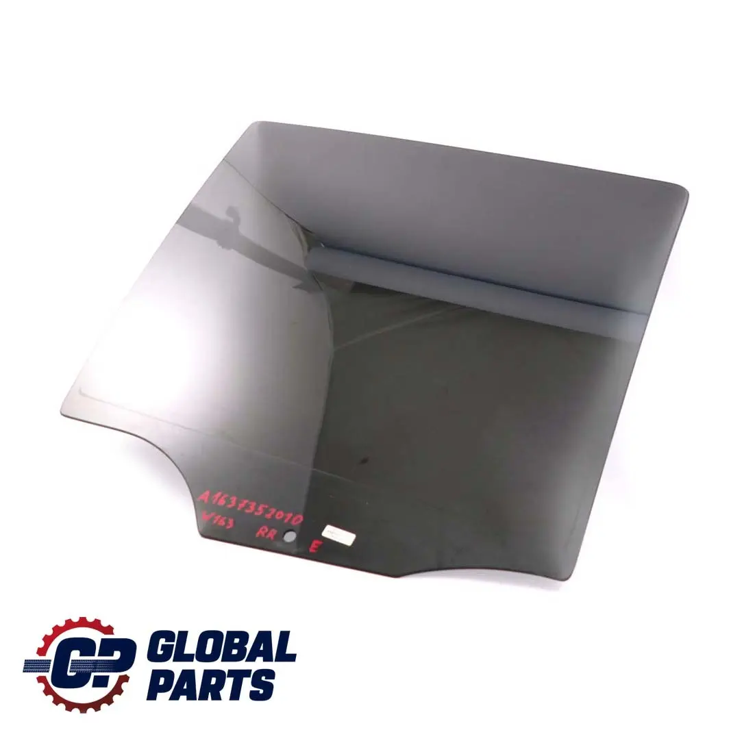 Hinter Tür Scheibe Getönt Schwarz Glas AS3 Rechts Außen für Mercedes ML W163 mit Teilenummer A1637352010 Mercedes ML W163 Hinter Tür Scheibe Getönt Schwarz Glas AS3 Rechts Außen - SKU A1637352010 - Teilenummer A1637352010