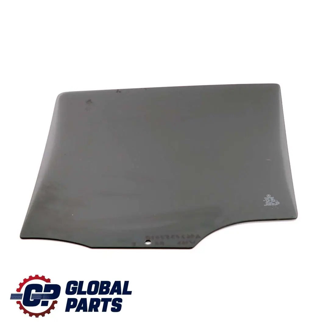 Ventana Puerta Trasera Vidrio Tintado Negro AS3 Lado Derecho para Mercedes ML W163 con número de pieza A1637352010 Mercedes ML W163 Ventana Puerta Trasera Vidrio Tintado Negro AS3 Lado Derecho - SKU A1637352010 - Número de pieza A1637352010