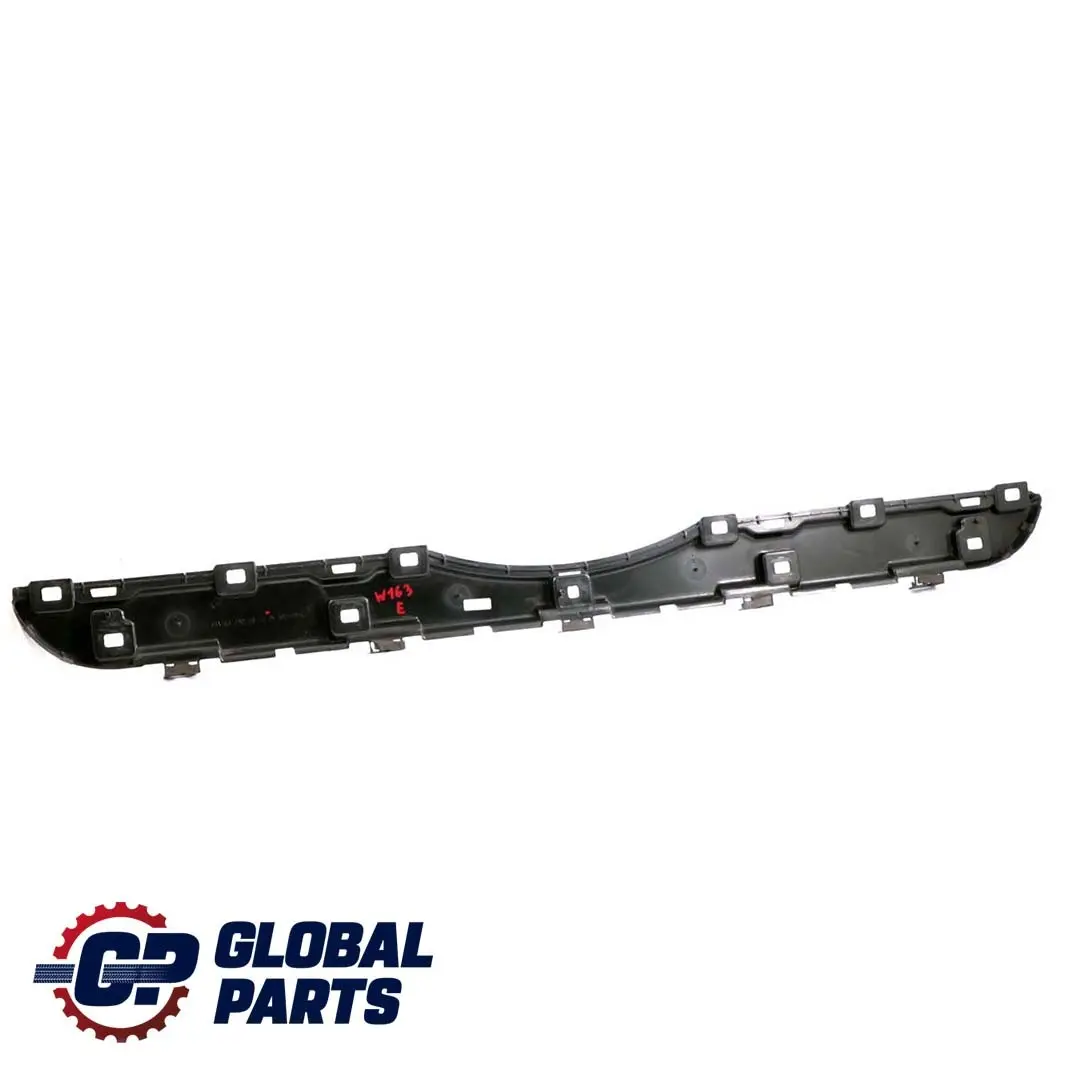  Mercedes-Benz M ML W163 Heckklappe Unten Abdeckung Verkleidung - SKU A1637400310 - Teilenummer A1637400310