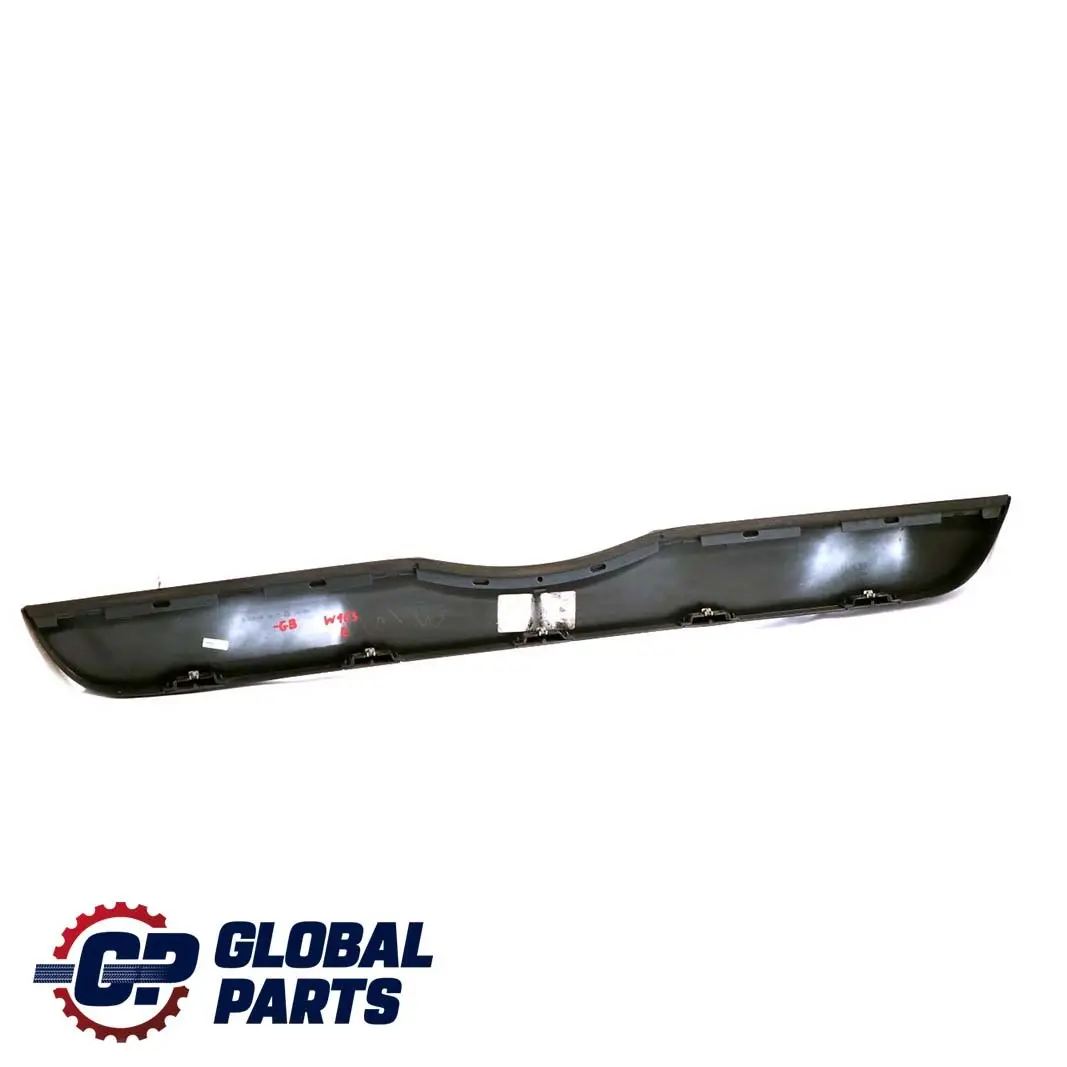  Mercedes-Benz M-Klasse ML W163 Heckklappe Unten Abdeckung Smaragdschwarz 189 - SKU A1637400870-GB - Teilenummer A1637400870