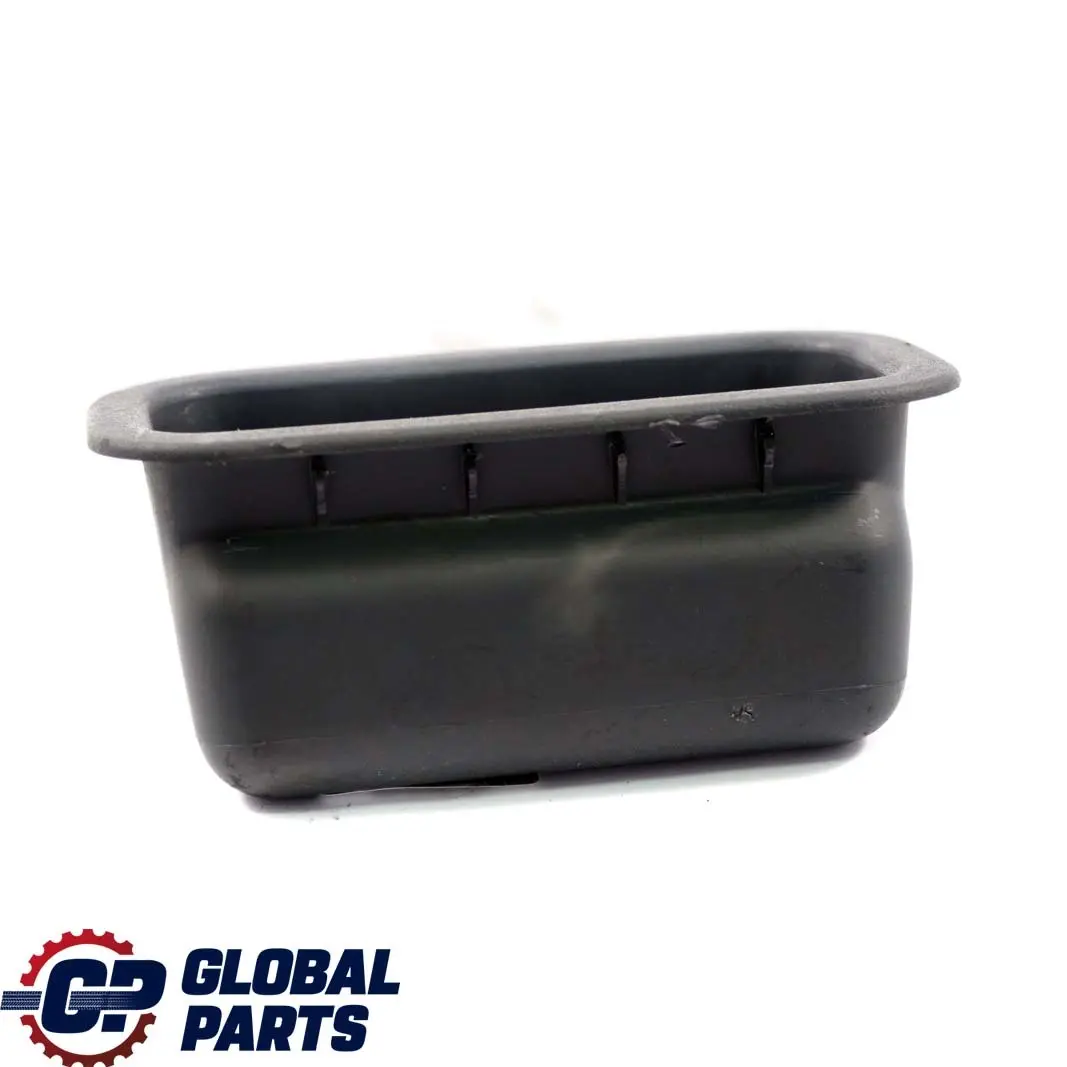 Mercedes-Benz M-Klasse ML W163 Griffschale Heckklappe Schwarz für mit Teilenummer A1637430072 Mercedes-Benz M-Klasse ML W163 Griffschale Heckklappe Schwarz - SKU A1637430072-1 - Teilenummer A1637430072