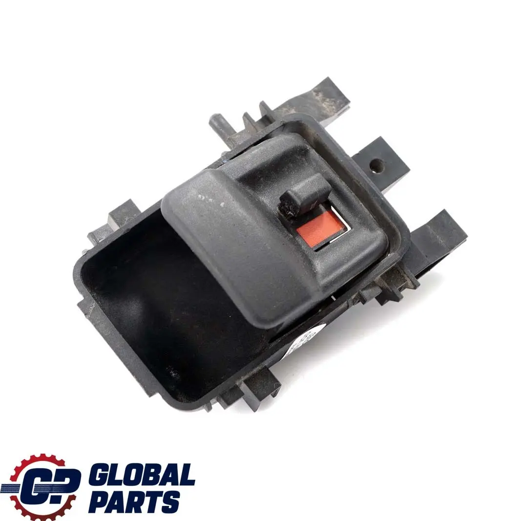 MERCEDES-BENZ M-CLASSE ML W163 Hayon Interieur Deverrouillage pour à propos du numéro de pièce A1637600061 MERCEDES-BENZ M-CLASSE ML W163 Hayon Interieur Deverrouillage - SKU A1637600061 - Numéro de pièce A1637600061