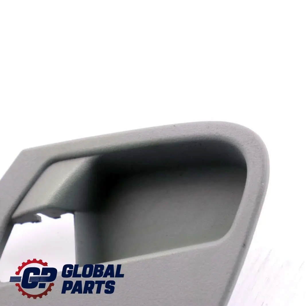 Puerta Trasera Delantera Izquierda Embellecedor Empuñadura para Mercedes M ML W163 con número de pieza A1637660168 Mercedes M ML W163 Puerta Trasera Delantera Izquierda Embellecedor Empuñadura - SKU A1637660168 - Número de pieza A1637660168